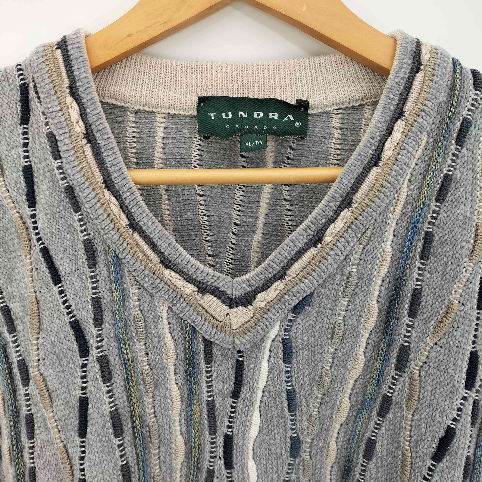 ツンドラ tundra 90s カナダ製 マルチストライプ Vネック 3D ニット