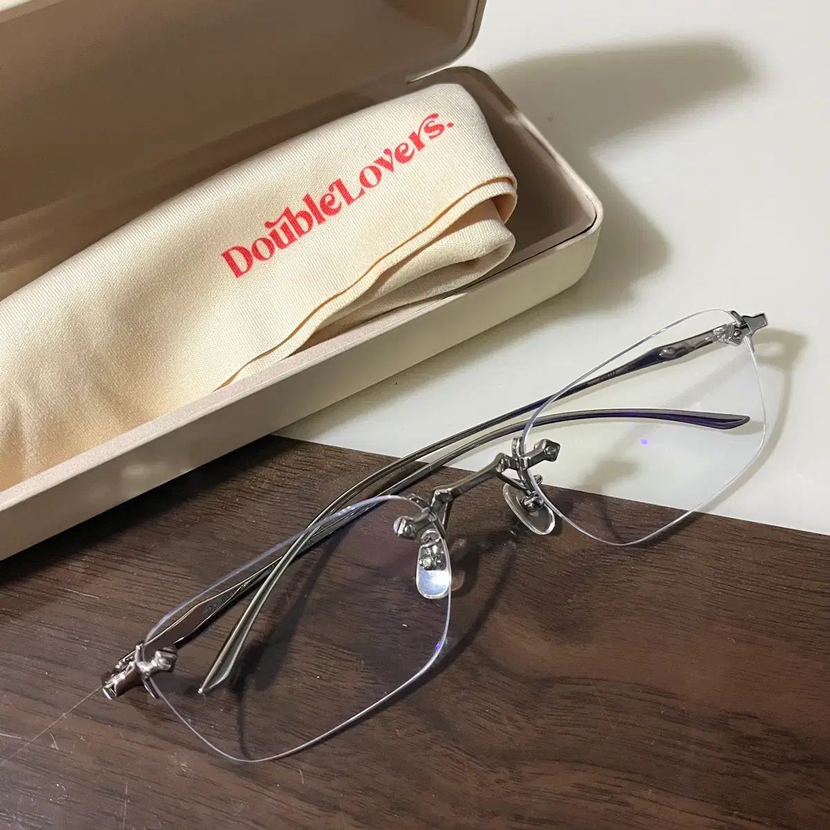 OS DOUBLE LOVERS チークボーン フチなし メガネ Silver