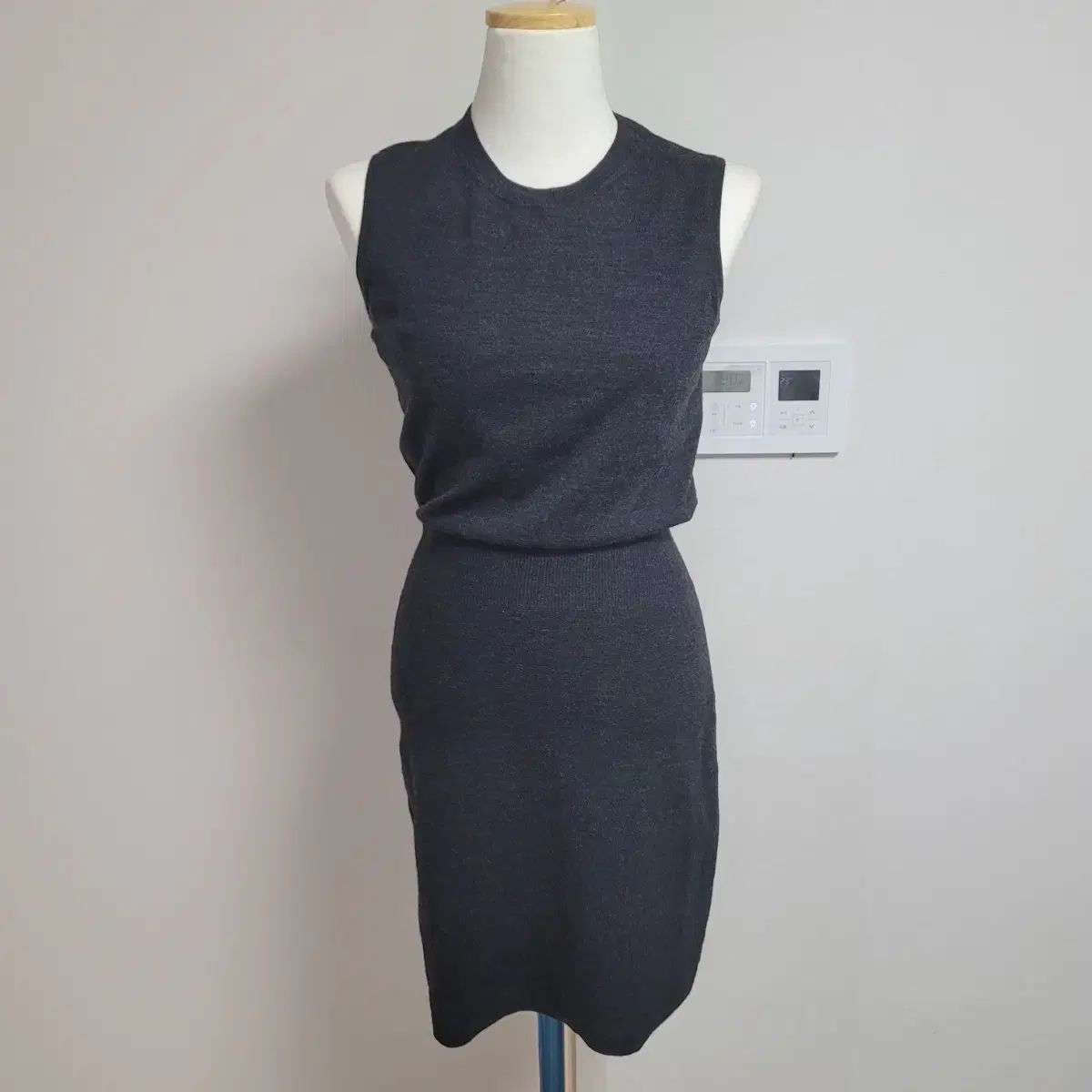 セオリー ニット ONE PIECE チャコール グレー