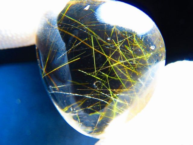 タイチンルチルクォーツ 太金針水晶 太陽放射ルチル レア 天然石 鉱物