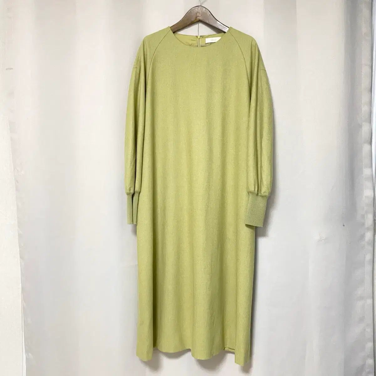 르베이지 ルーズフィット ウールカシミア ロング丈ワンピース