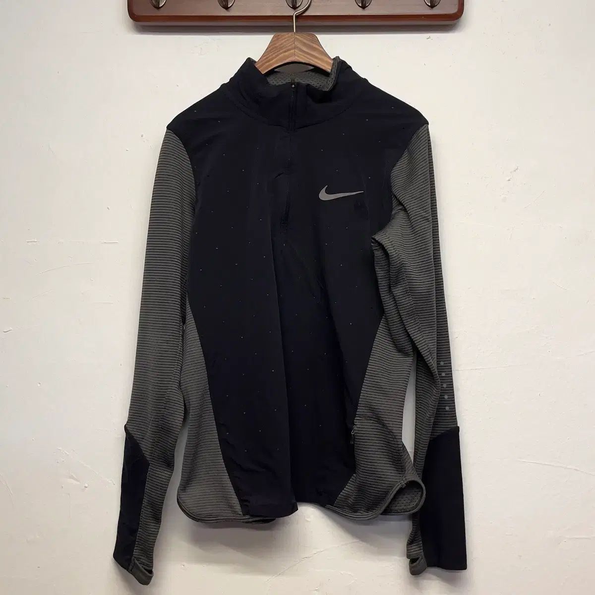 ナイキ ウィメンズ ランニング エアロリアクト ロング スリーブ