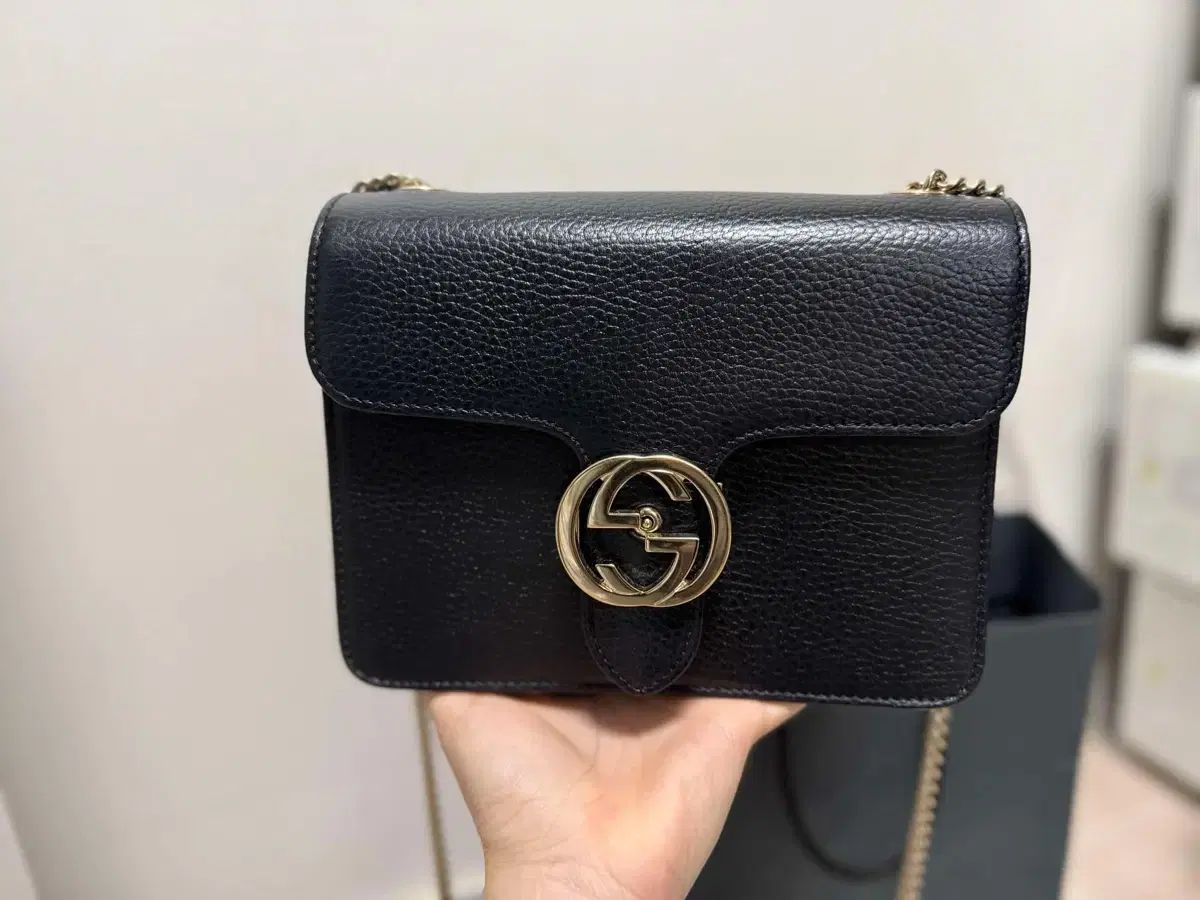 グッチ GUCCI インターロッキング GG チェーン ショルダーバッグ