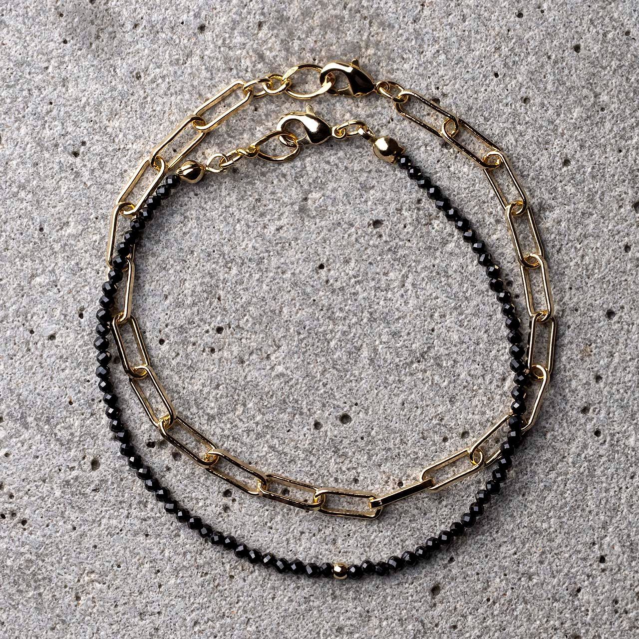 高品質タイ産ブラックスピネル 極細ブレスレット / チェーン