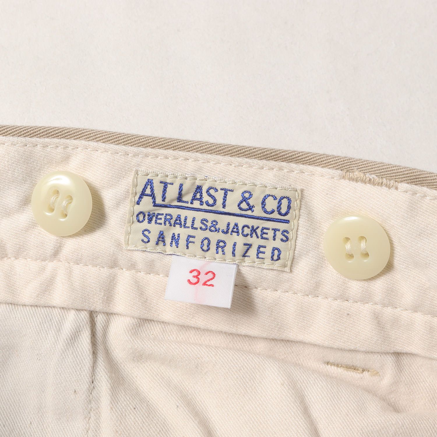 At LAST&CO アットラスト パンツ ベージュ サイズ:32 | コットンツイル