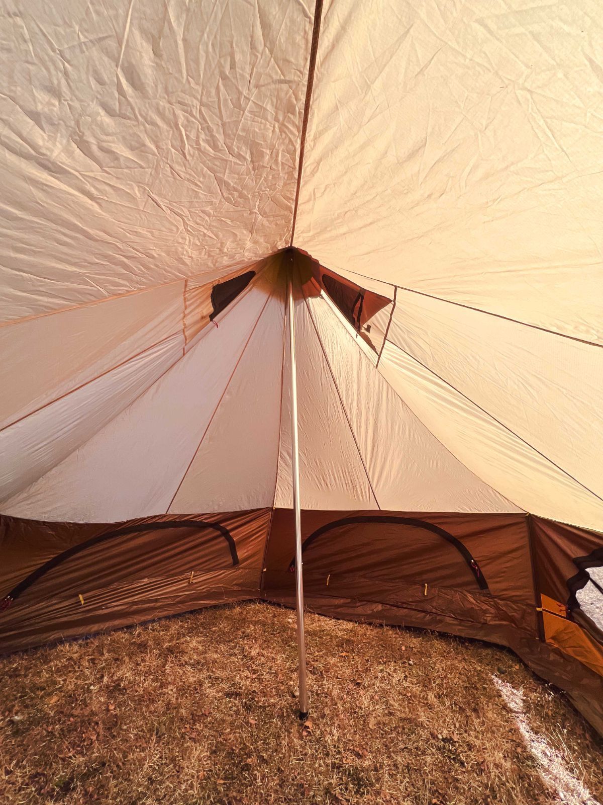 ワンポールテントPVCマルチシート付き