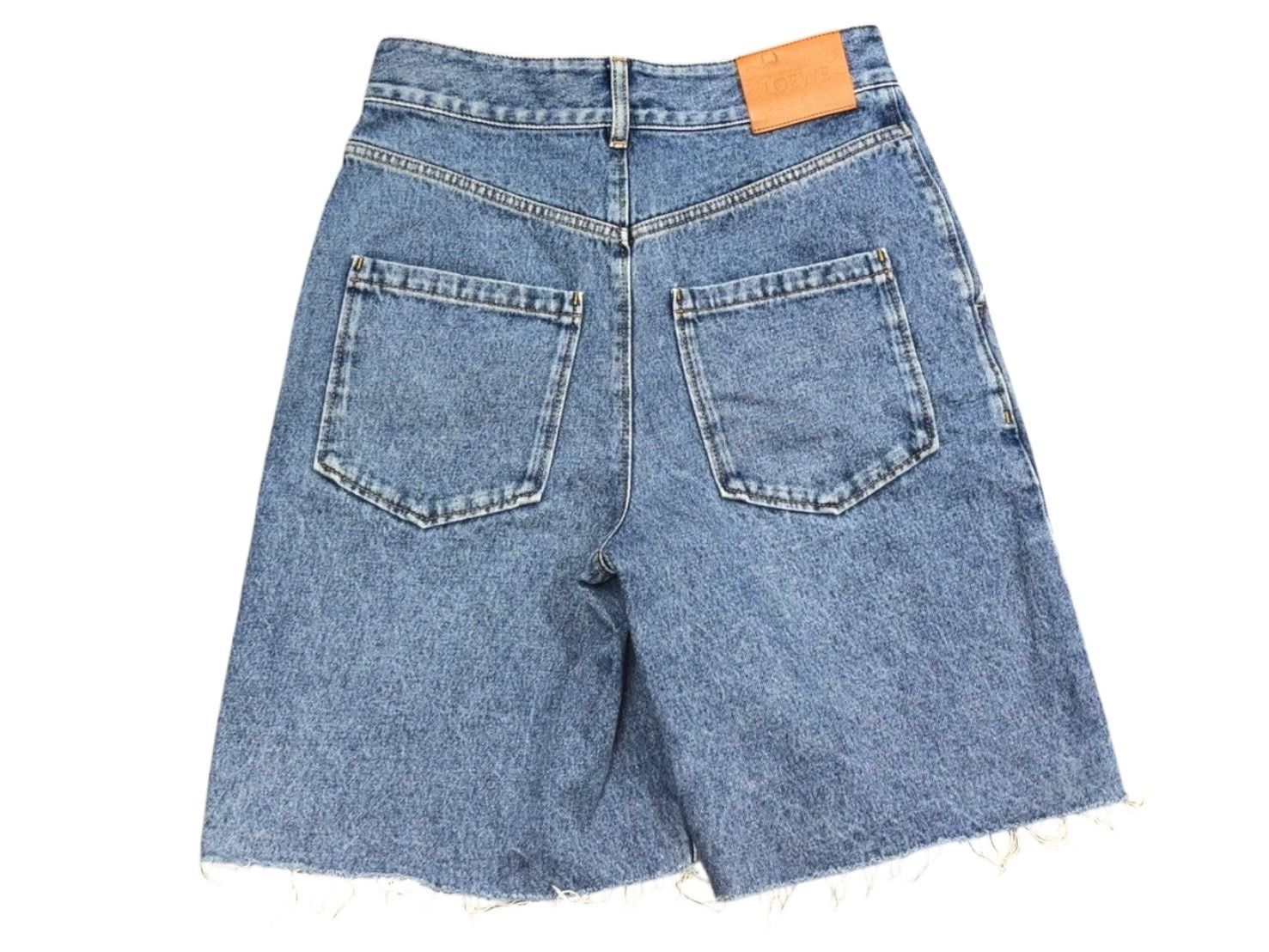 LOEWE ロエベ アナグラム ロゴ レザーパッチ ショートパンツ