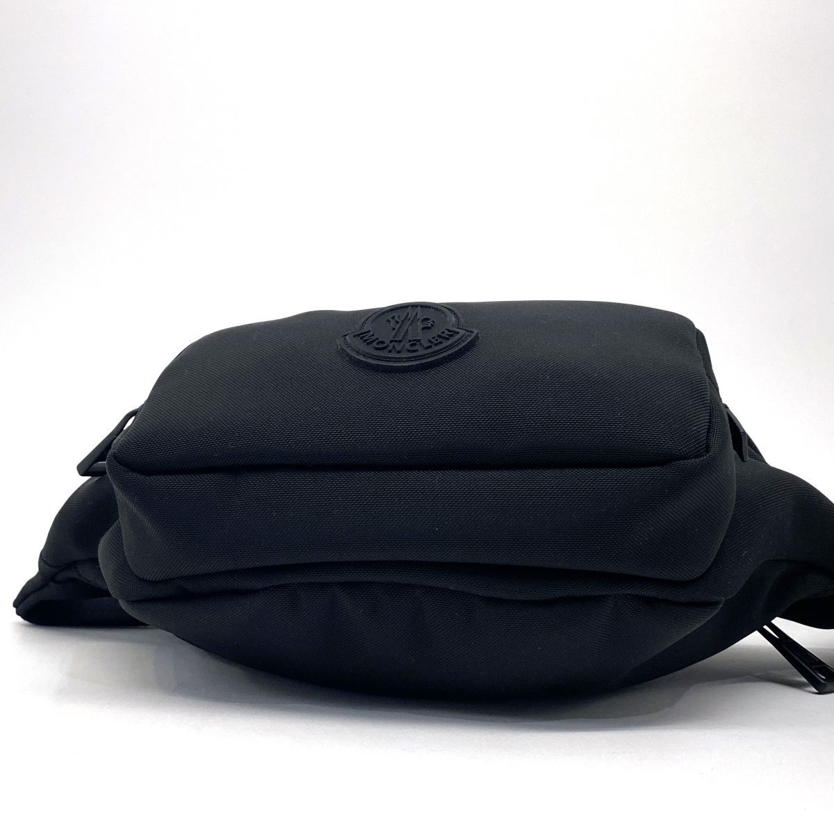 MONCLER モンクレール DURANCE ベルトバッグ ボディバッグ
