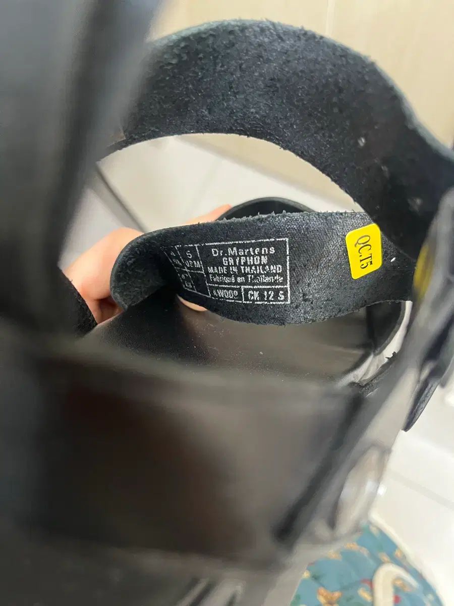  DR. MARTENS ドクターマーチン グリフォン サンダル UK 4 サンダル サンダル ミュール