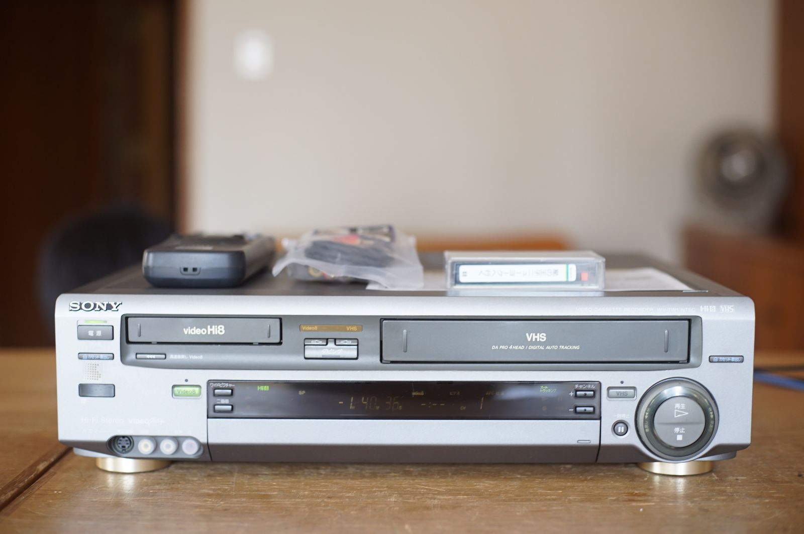 あり SONY WV-TW 1 HI 8 VHS 8ミリビデオデッキ