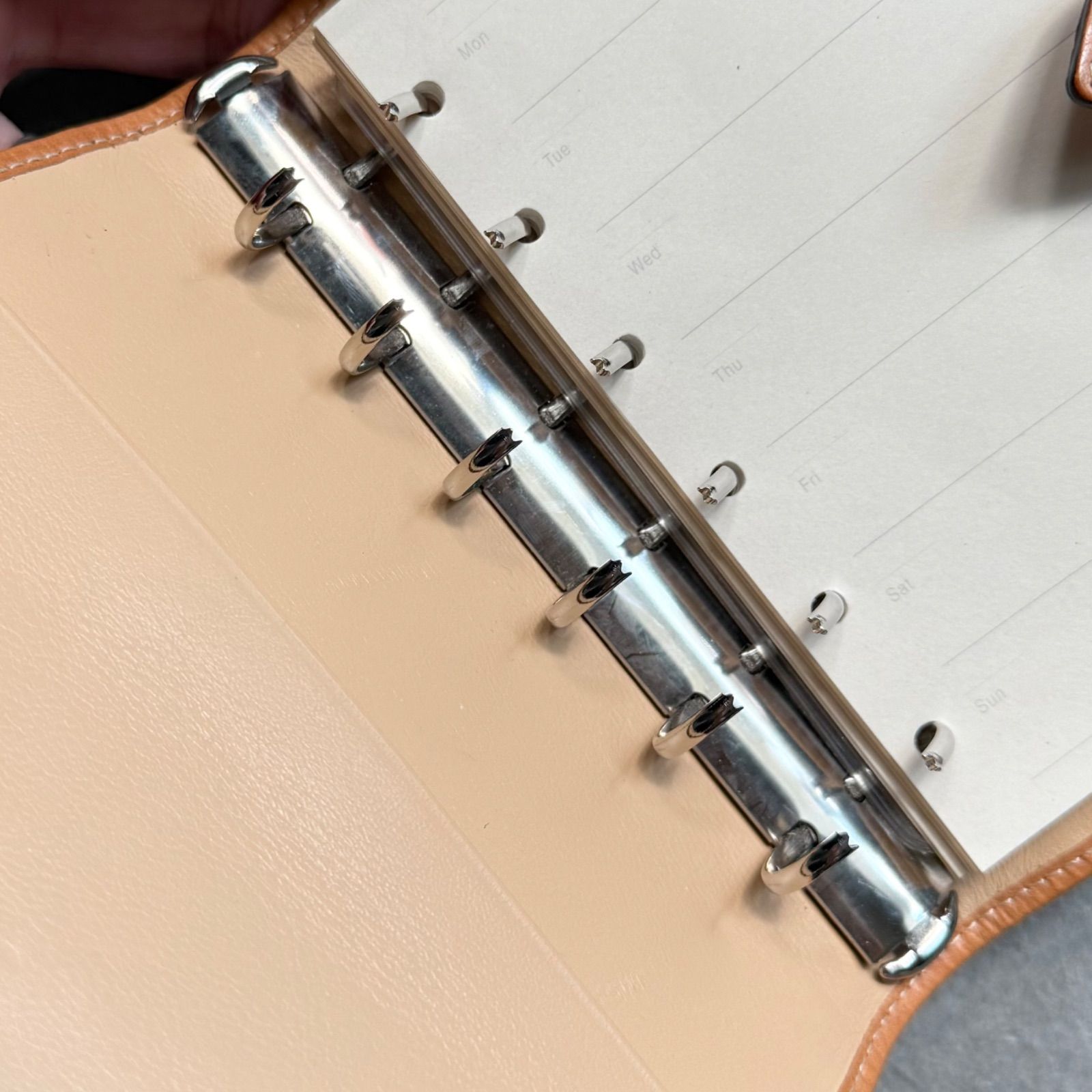 Dior 手帳　超美品 新品未使用】Dior ディオール 手帳 ノベルティ - メルカリ