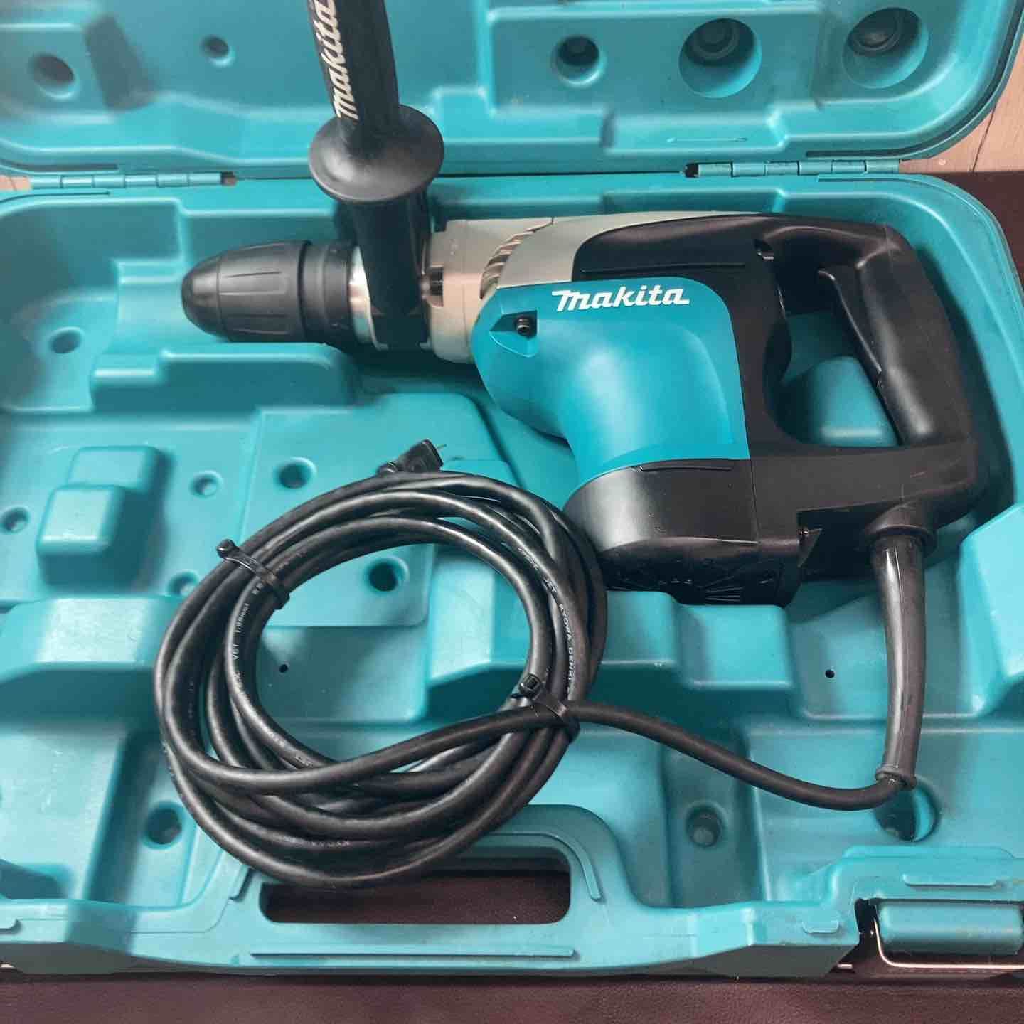 品 マキタ makita ハンマドリル HR 4002 100ｖ ハツリ機