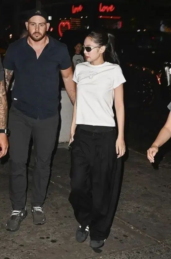 モンベル ジェニ