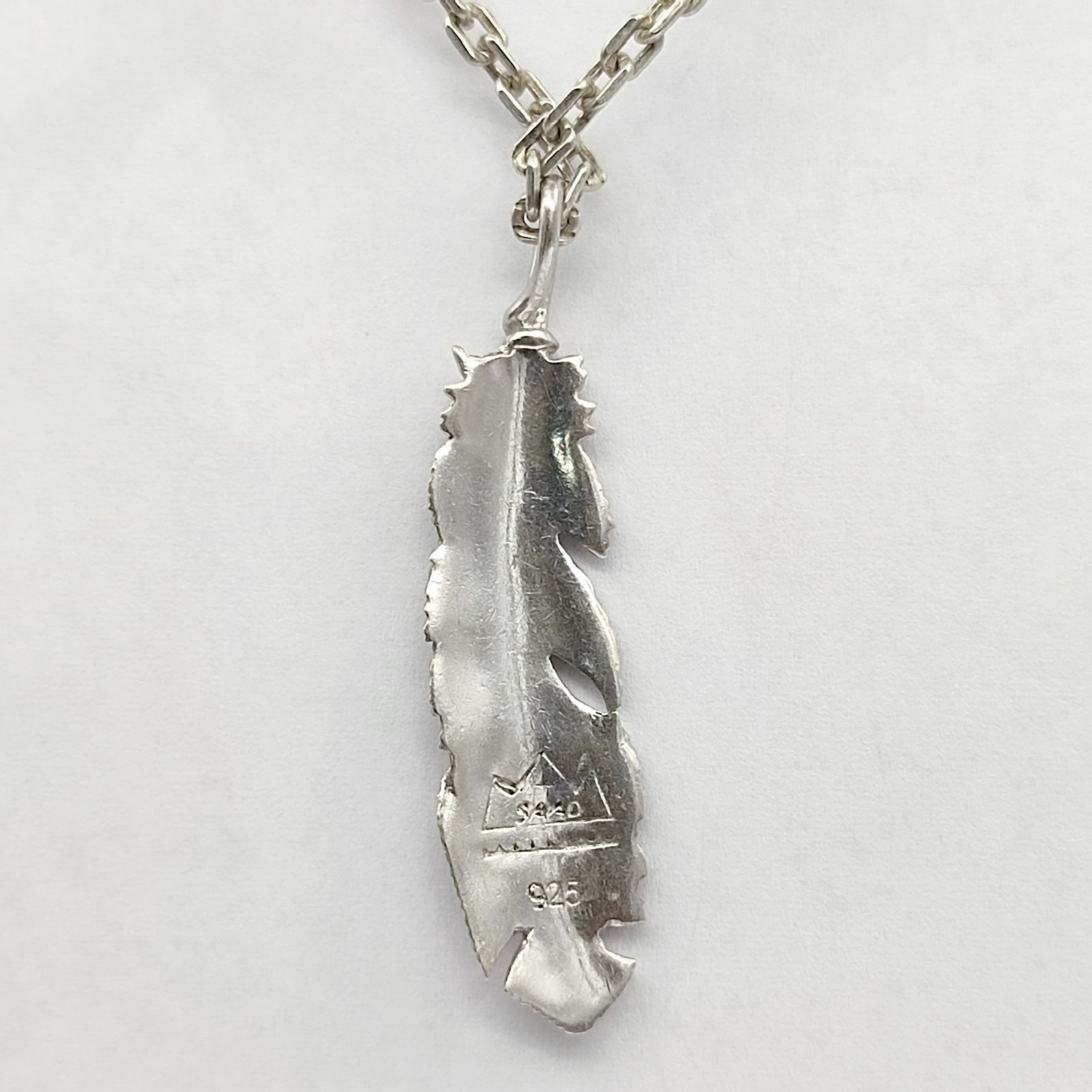 美品　SAAD　サード　バッファロー　コンチョ　フェザー　ネックレス 美品】SAAD サード フェザー×バッファロー ネックレストップ シルバー