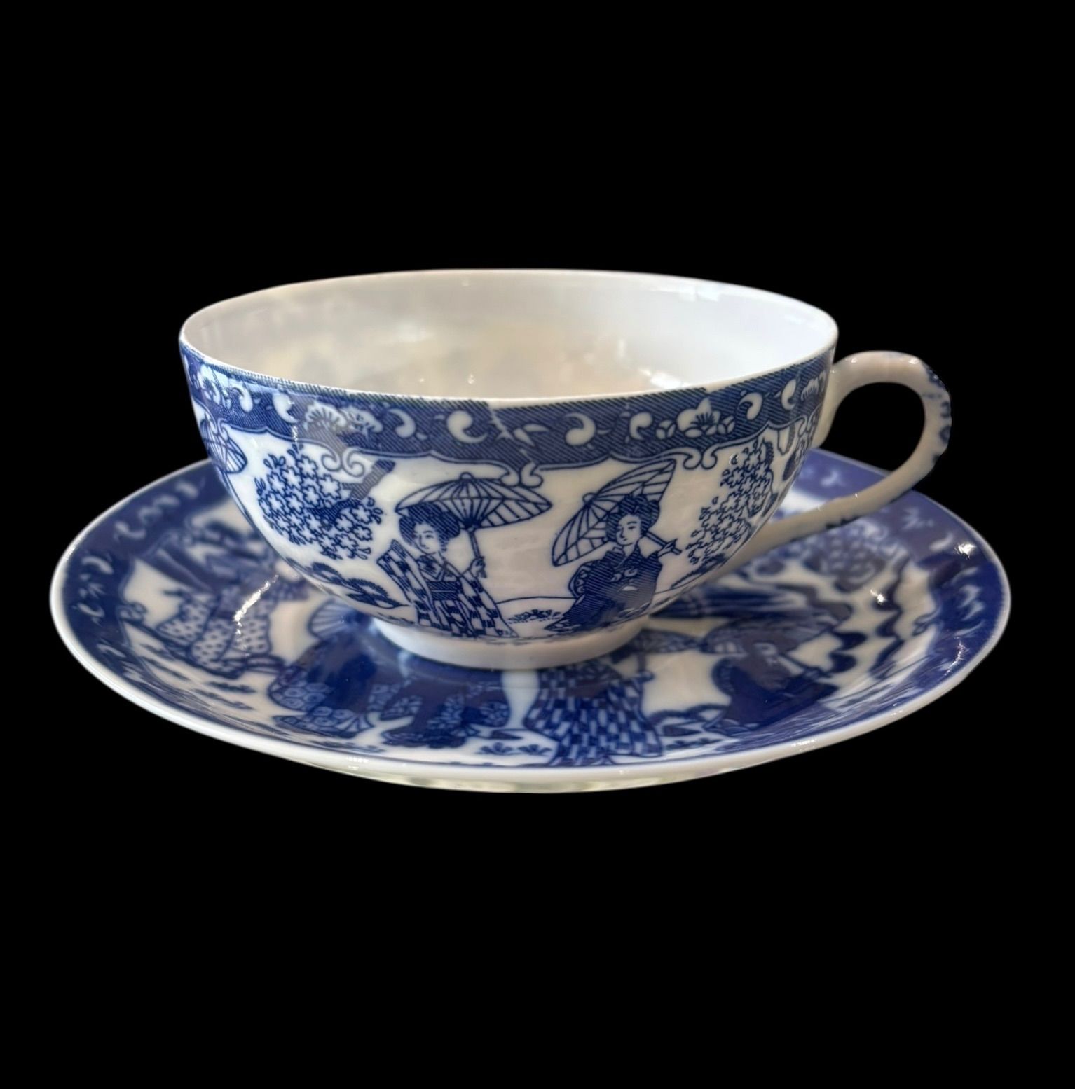 4客揃】 エッグシェル カップ&ソーサー 舞妓 透かし模様 美人図 紅茶