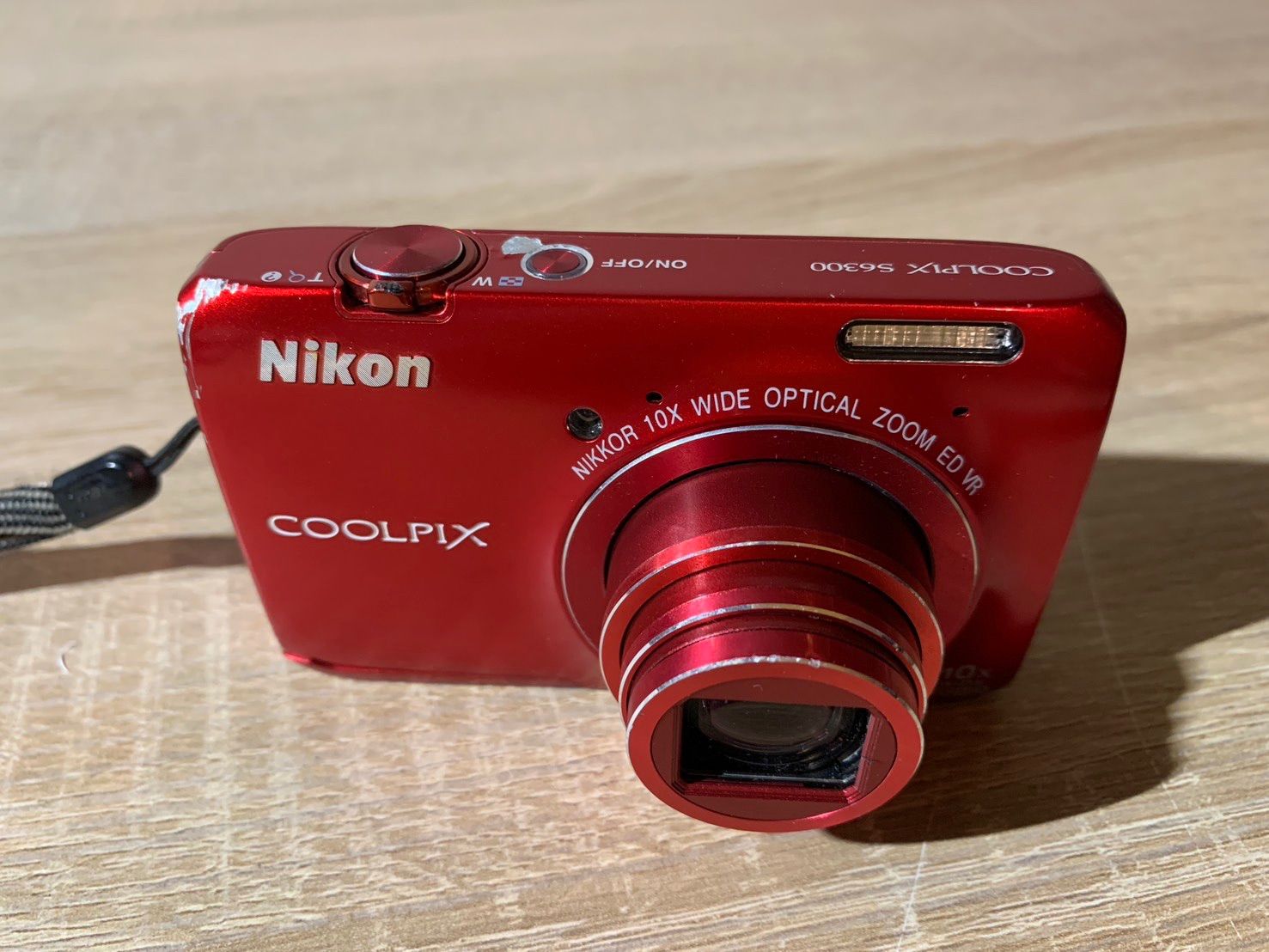 7144 Nikon ニコン COOLPIX S6300 レッド デジカメ - メルカリ