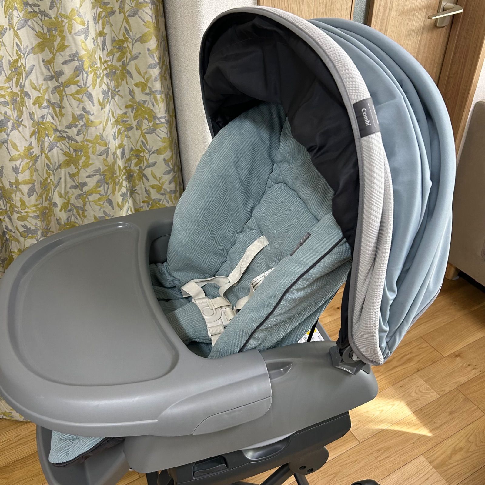  combi ネムリラ bedi long オートスウィング 電動 ベッド ベビー用寝具 ベッド