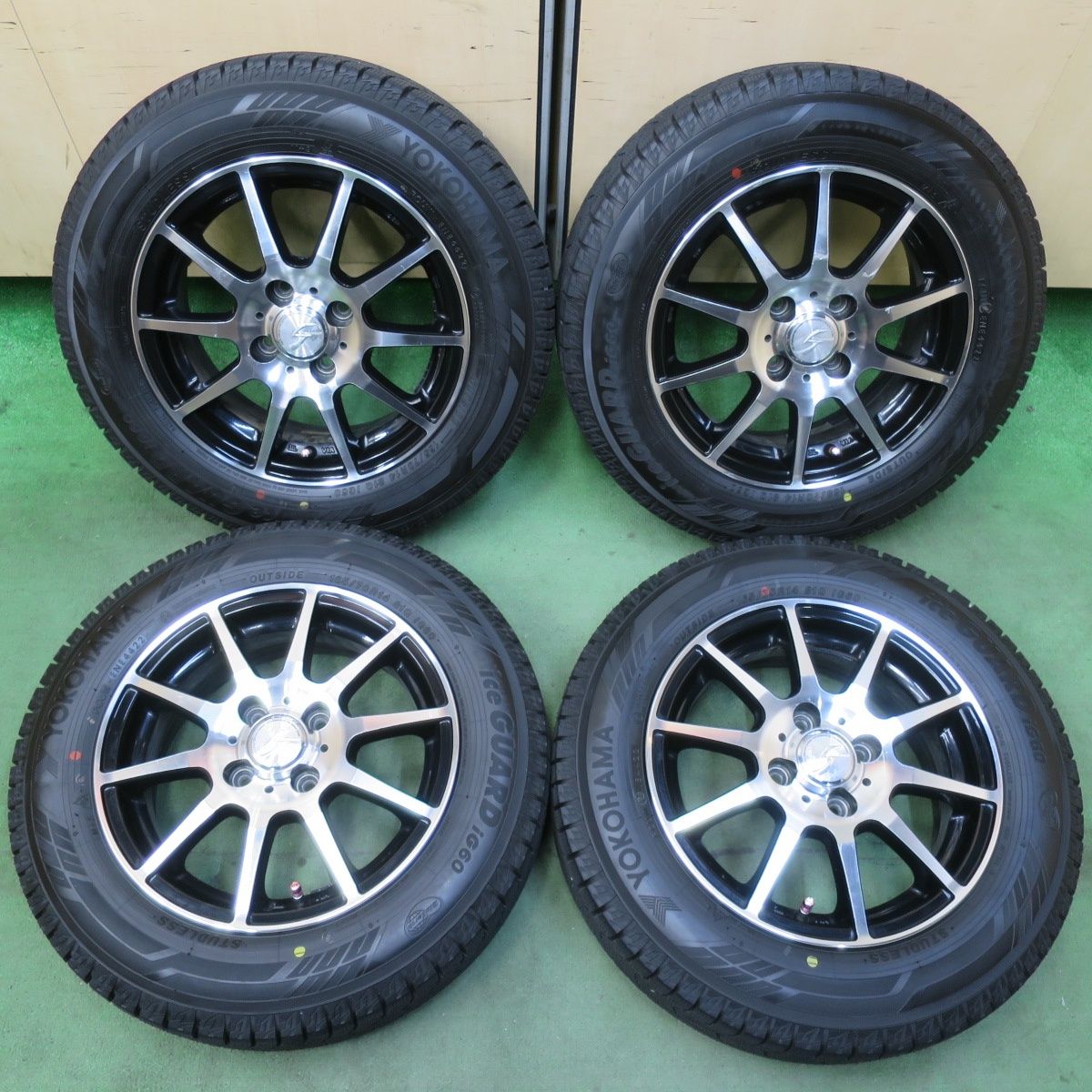 22年 スタッドレス 165 70 R 14 ヨコハマ アイスガード iG 60 ストレンジャー 14インチ PCD 100 4 H 5120612イス