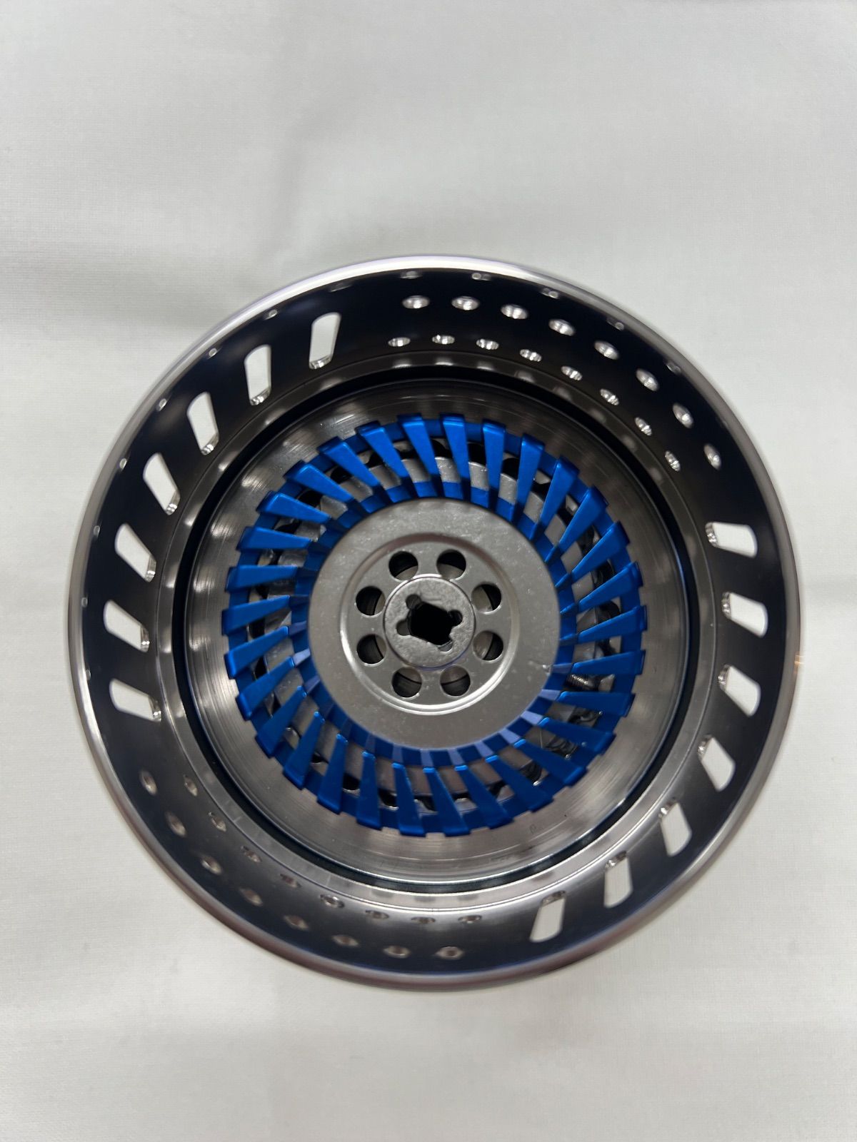 １３ＳＷ１８０００