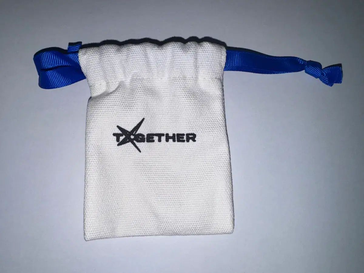 TOMORROW X TOGETHER(TXT) テヒョン(TAEHYUN) ショーケース ネックレス