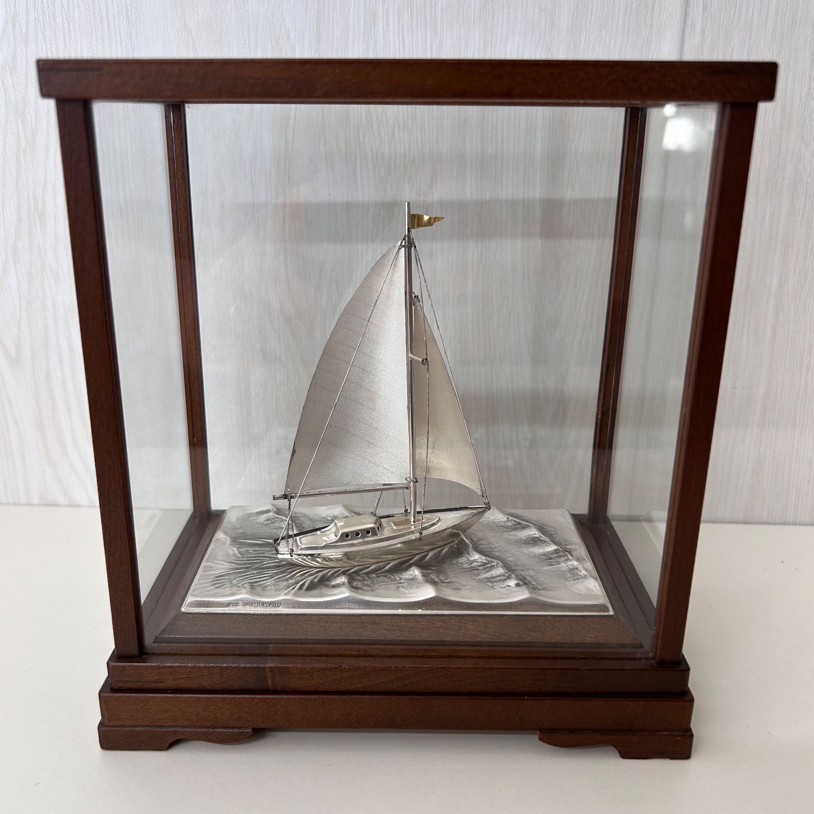 純銀製　スターリングシルバー　ヨット　帆船　置物　インテリア　現状品 ガラス製ヨットの置物 銀製 宝船 置物 ガラス シルバー ヨット 帆船