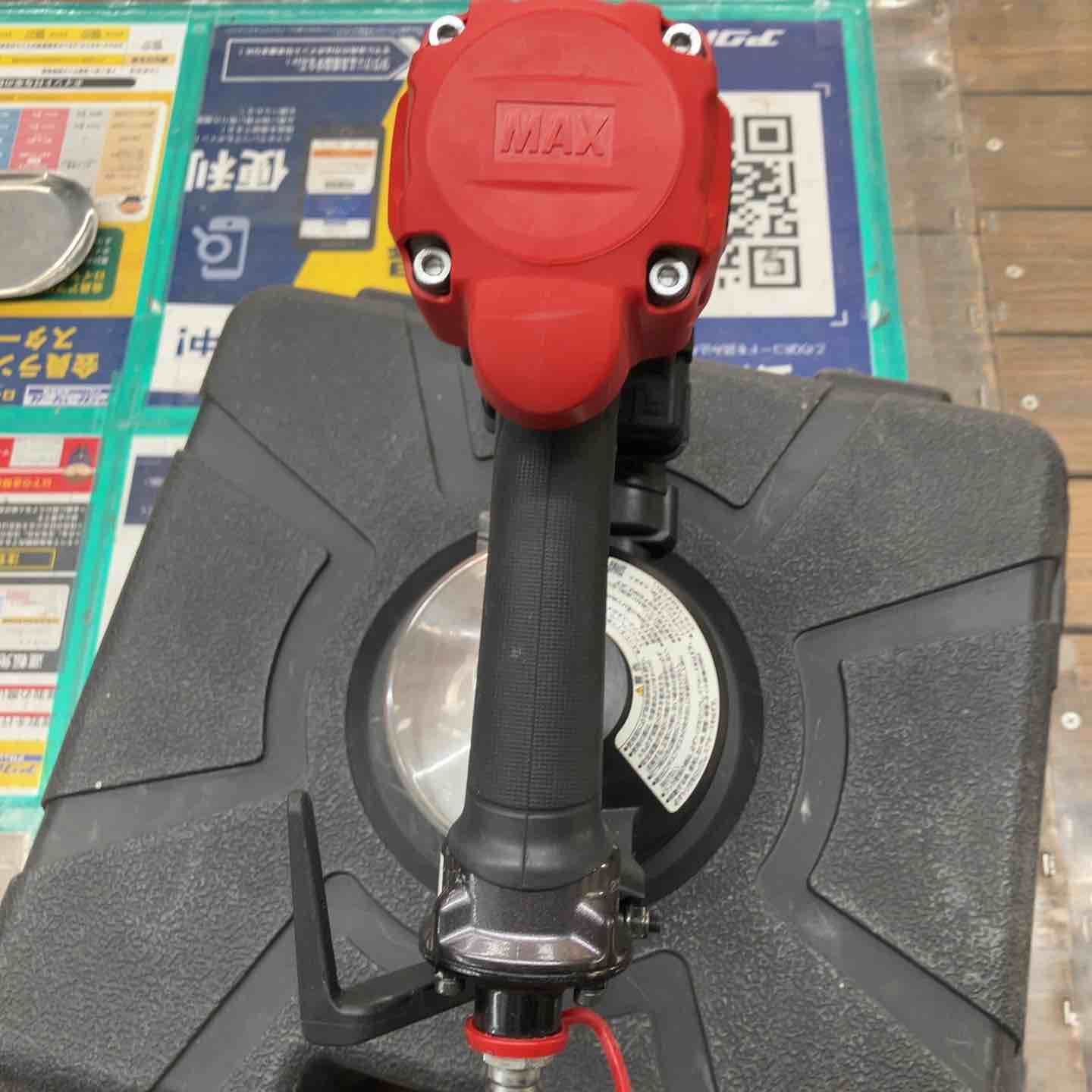 高圧エア釘打ち機