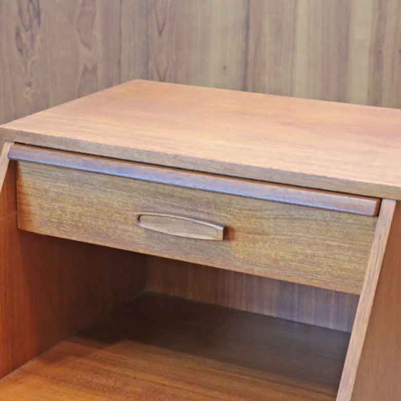 テレフォンベンチ Chippy Heath ヴィンテージ イギリス 電話台 - メルカリ