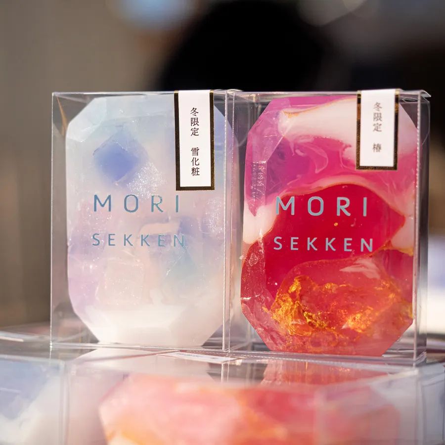 森石鹸】〈冬限定〉宝石石鹸2個セット 雪化粧&椿 MORI SEKKEN - メルカリ