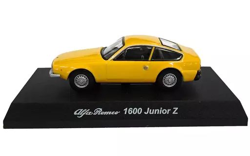 アルファロメオ(レトロおもちゃ)3点セット 中古】ミニカー 1/64 Alfa Romeo 1600 Junior Z(イエロー) 「アルファ