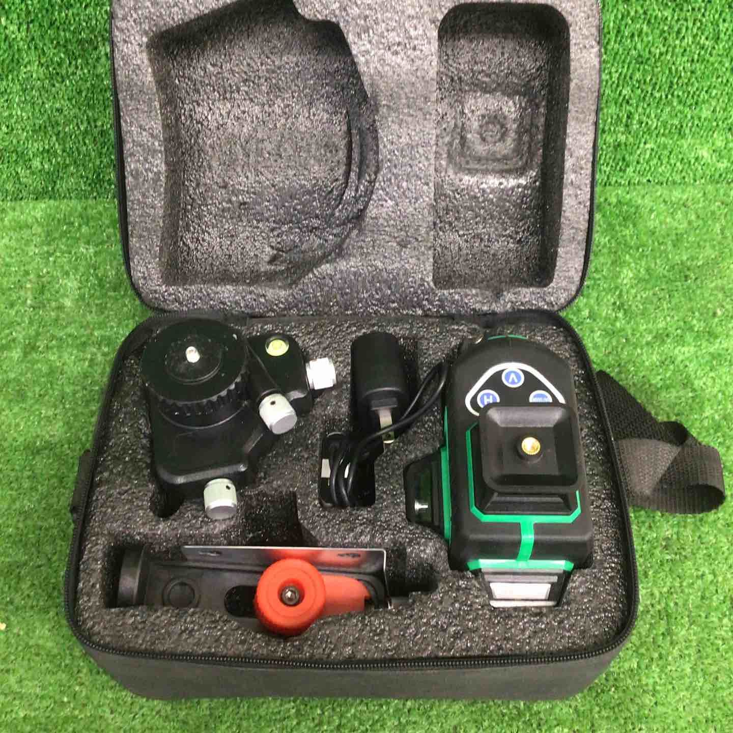 メーカー 型式不明 レーザー墨出し器