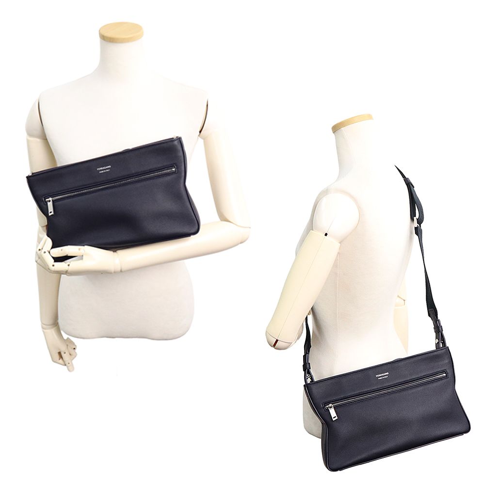 サルヴァトーレフェラガモ スターシェイプポーチ ショルダーバッグ