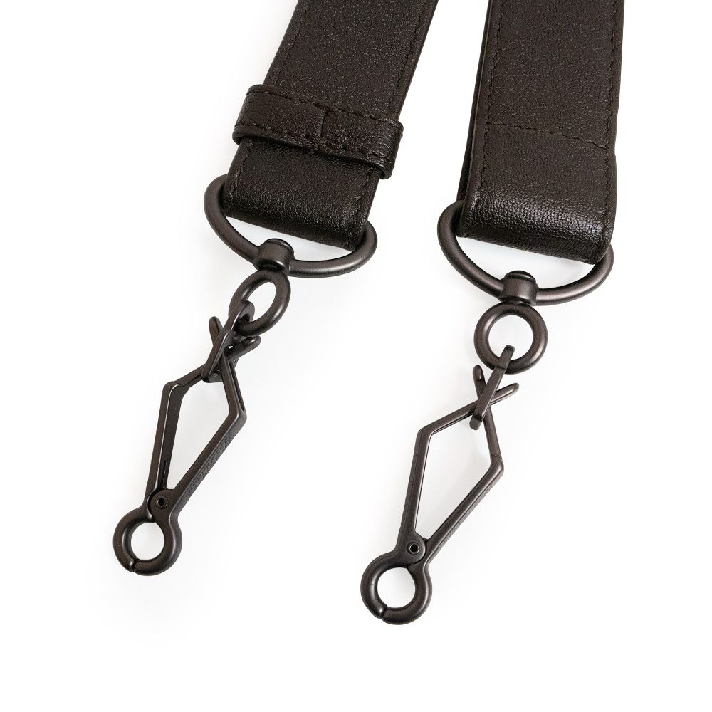  ボッテガヴェネタ 調節 ショルダーストラップ レザー ダークブラウン マットブラック金具 BOTTEGA VENETA その他 バッグ