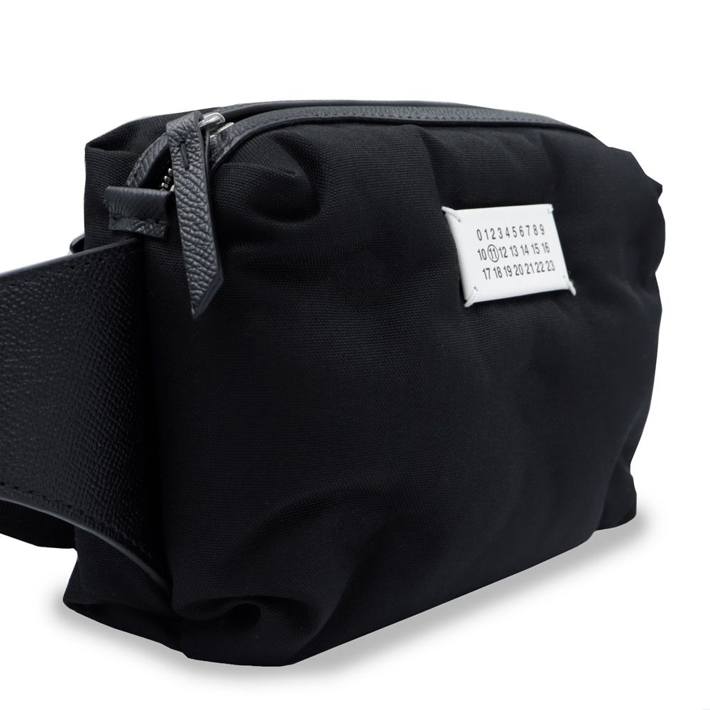 スポーツ ボディバッグ