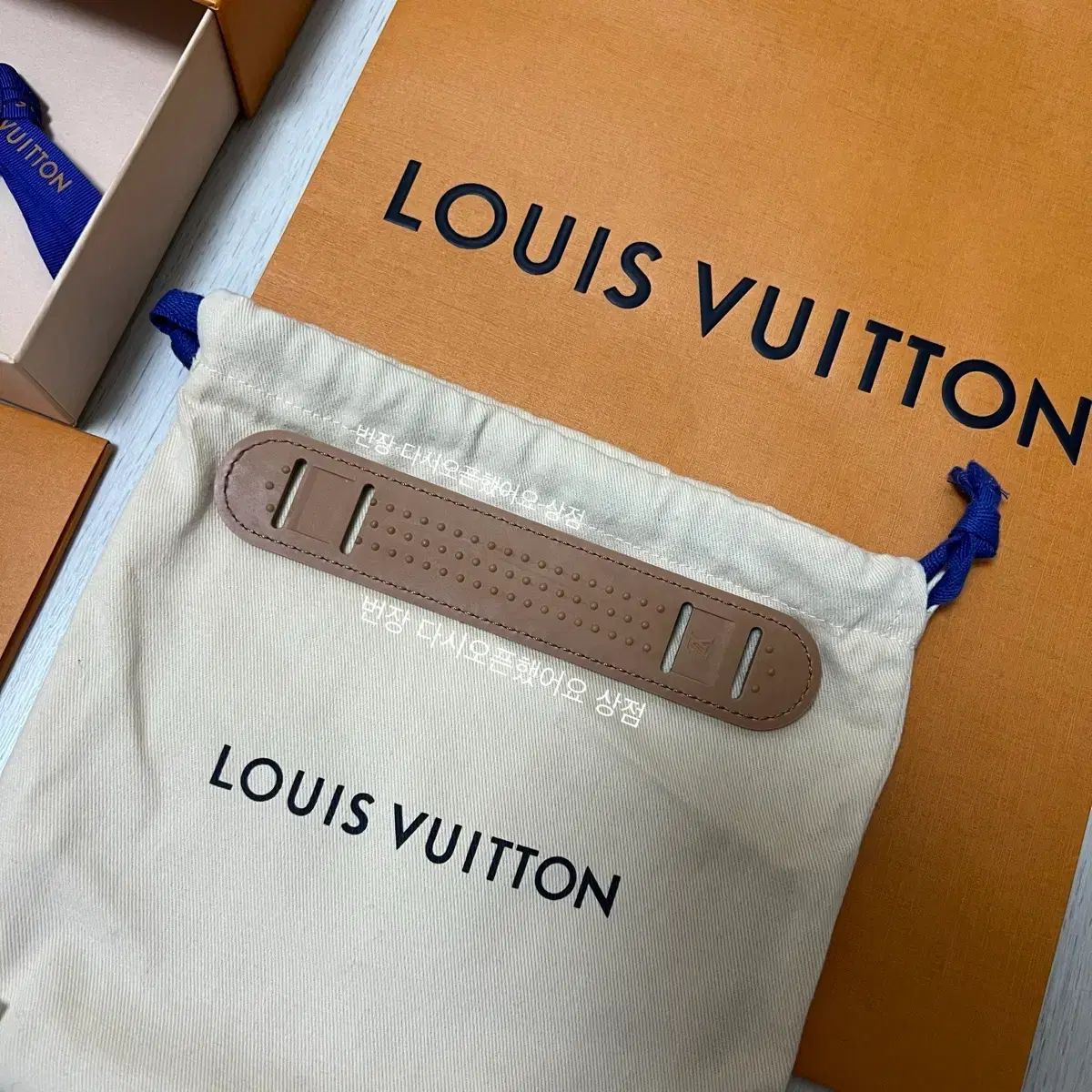  ルイヴィトン モノストラップ 1 6 cm メッセンジャーバッグ ショルダーバッグ