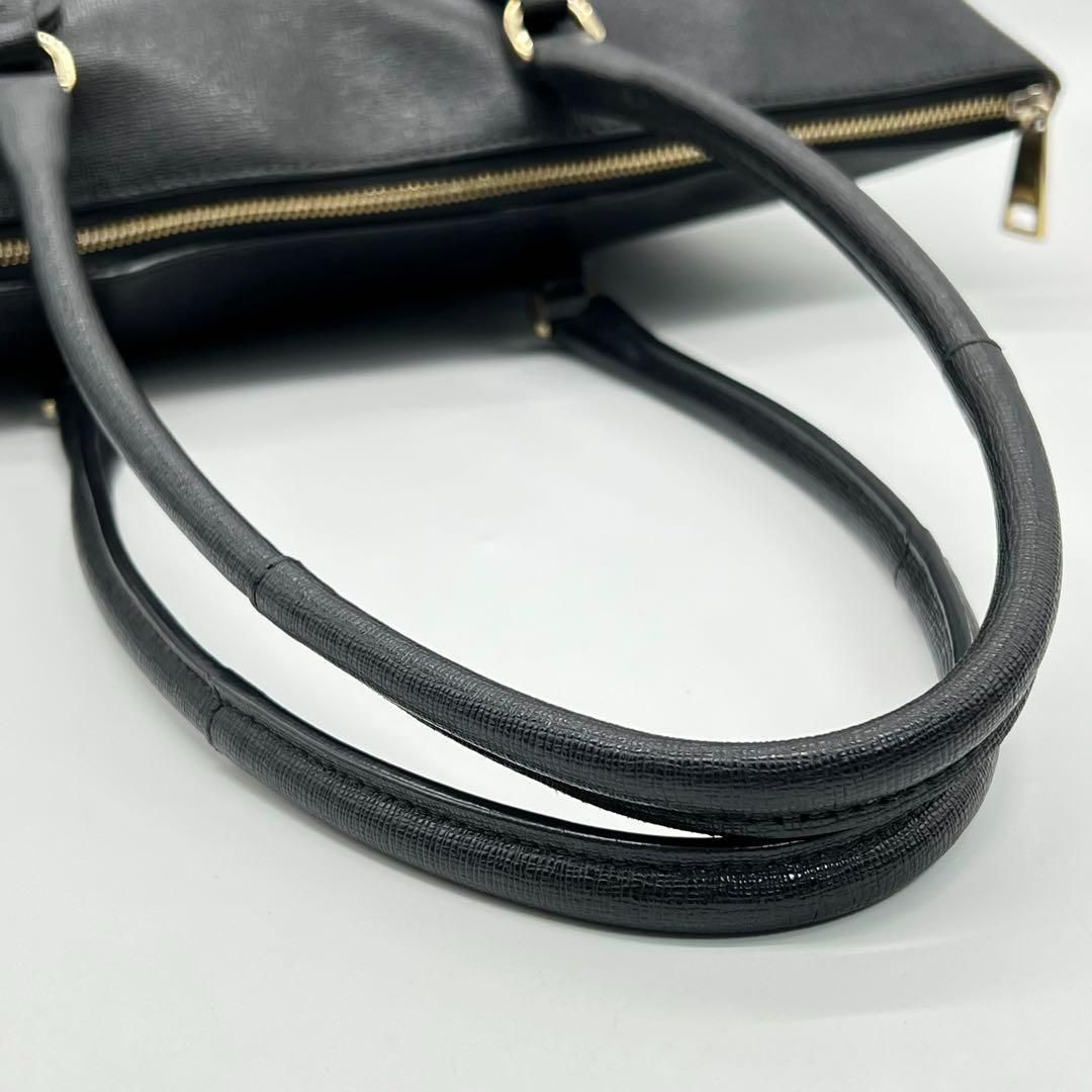 良品】FURLA PIN ビジネスバッグ 売れ筋 トートバッグ レザー ブラック
