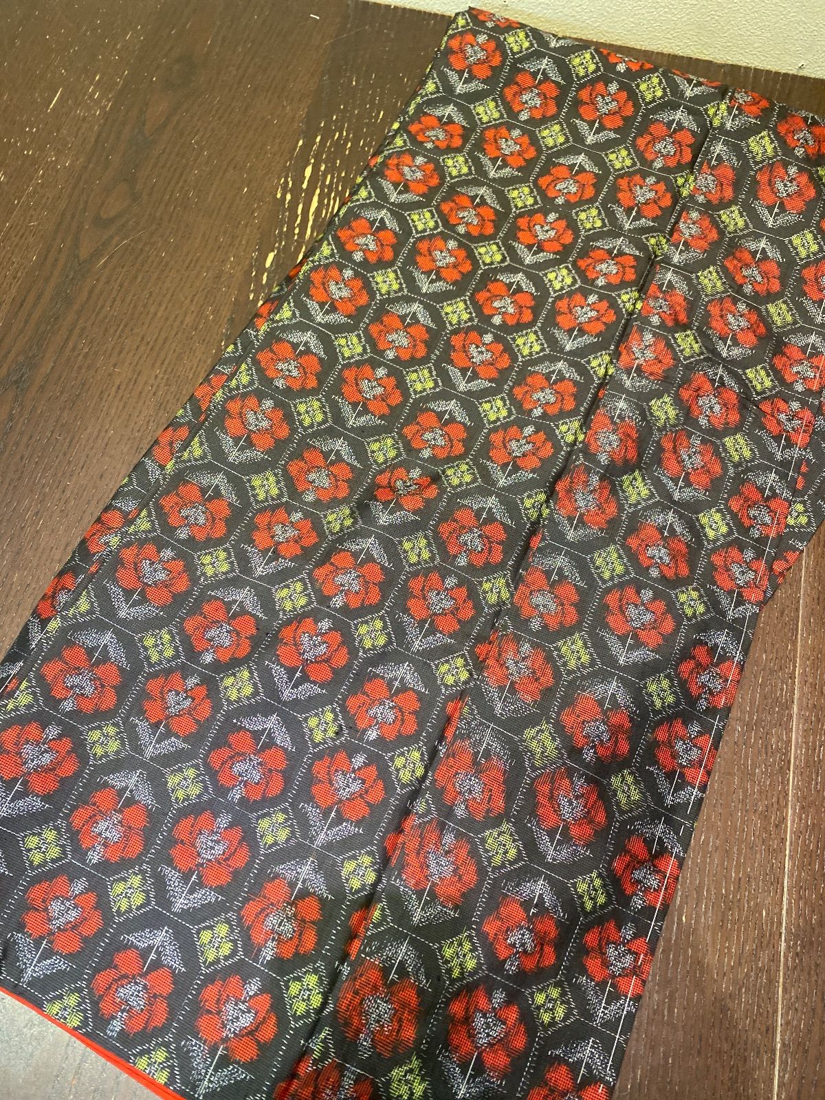 まとめ売り】正絹大島紬7枚 リメイク素材 ハンドメイド向け - メルカリ