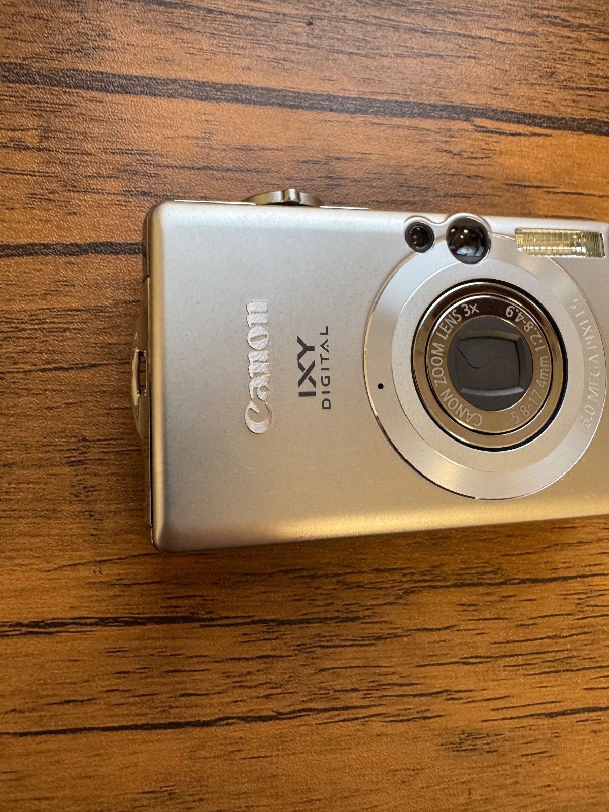 2389 Canon IXY DIGITAL 70 シルバー 美品 デジカメ 動作確認済み