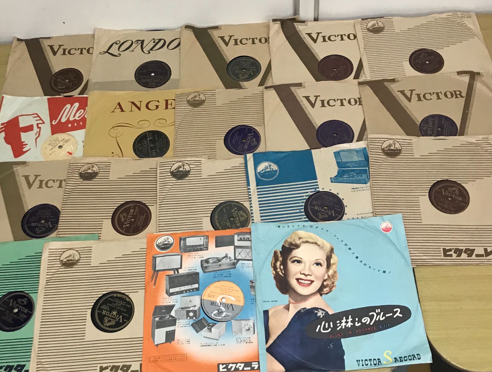 ジャンク SP盤 レコード まとめ売り 64枚入り - メルカリ