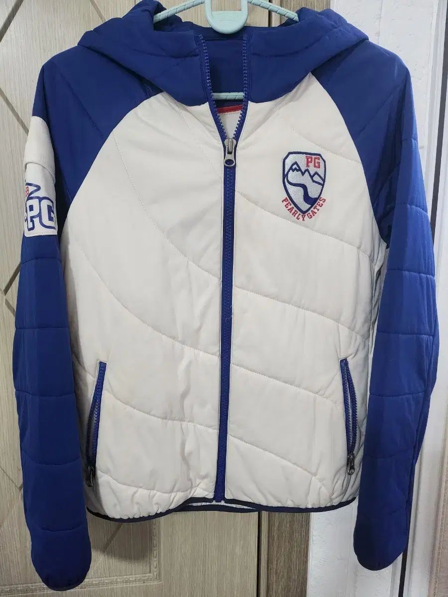 パーリーゲイツ フード付き　ダウン パーリーゲイツ 春 秋 レディース フードダウン - メルカリ
