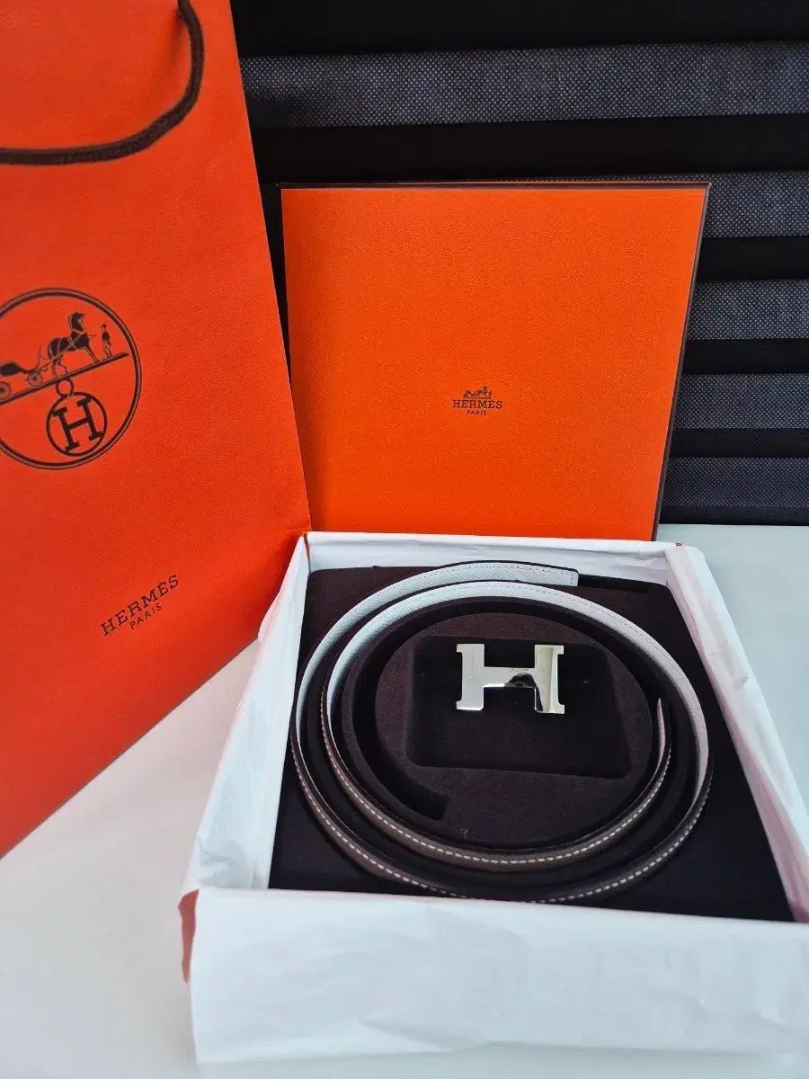 エルメス コンスタンス リバーシブル ベルト A刻印 高品質