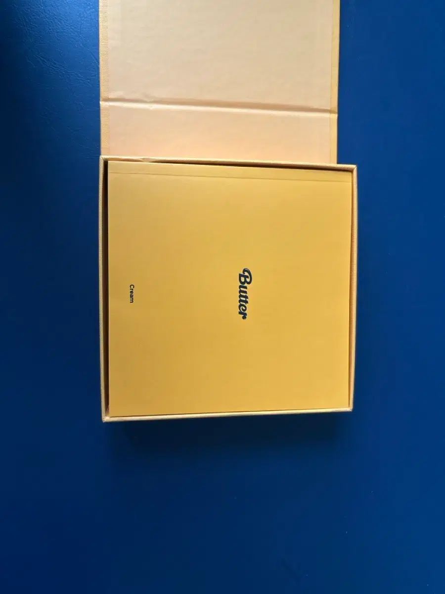 BTS BUTTER サイン IN アルバム - メルカリ