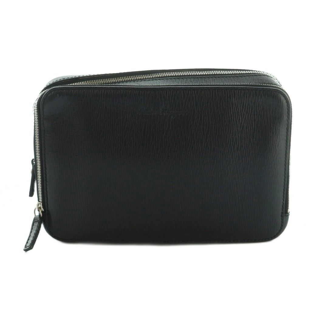 サルヴァトーレフェラガモ Salvatore Ferragamo クラッチバッグ セカンドバッグ スクエア 黒 ブラック MI GY 18