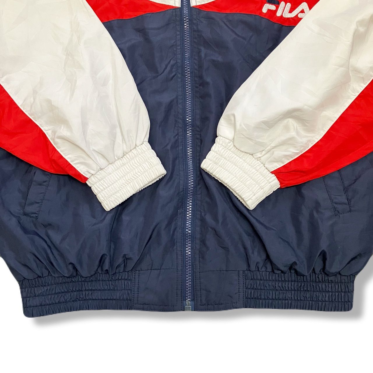 FILA フィラ 90s XL トリコロールカラー ナイロンジャケット FILA フィラ 90s XL トリコロールカラー ナイロンジャケット