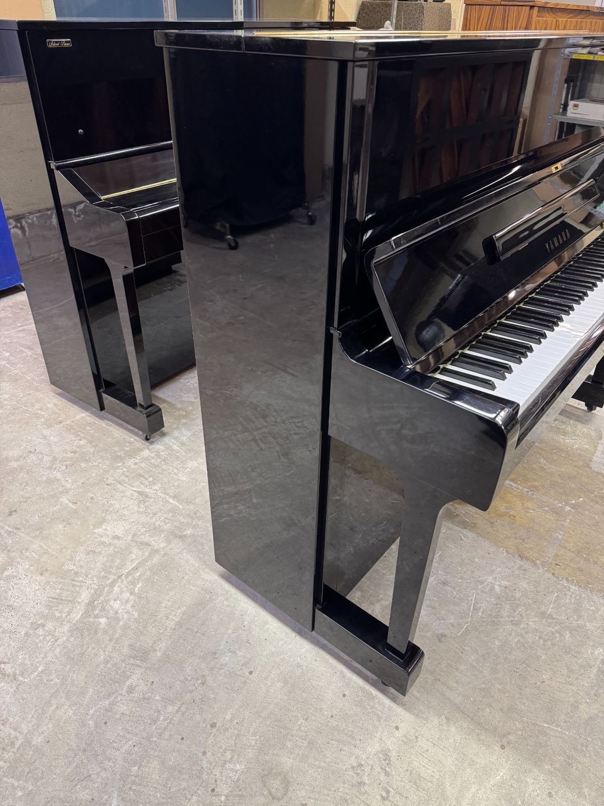 YAMAHA アップライトピアノ 黒 U1G - メルカリ