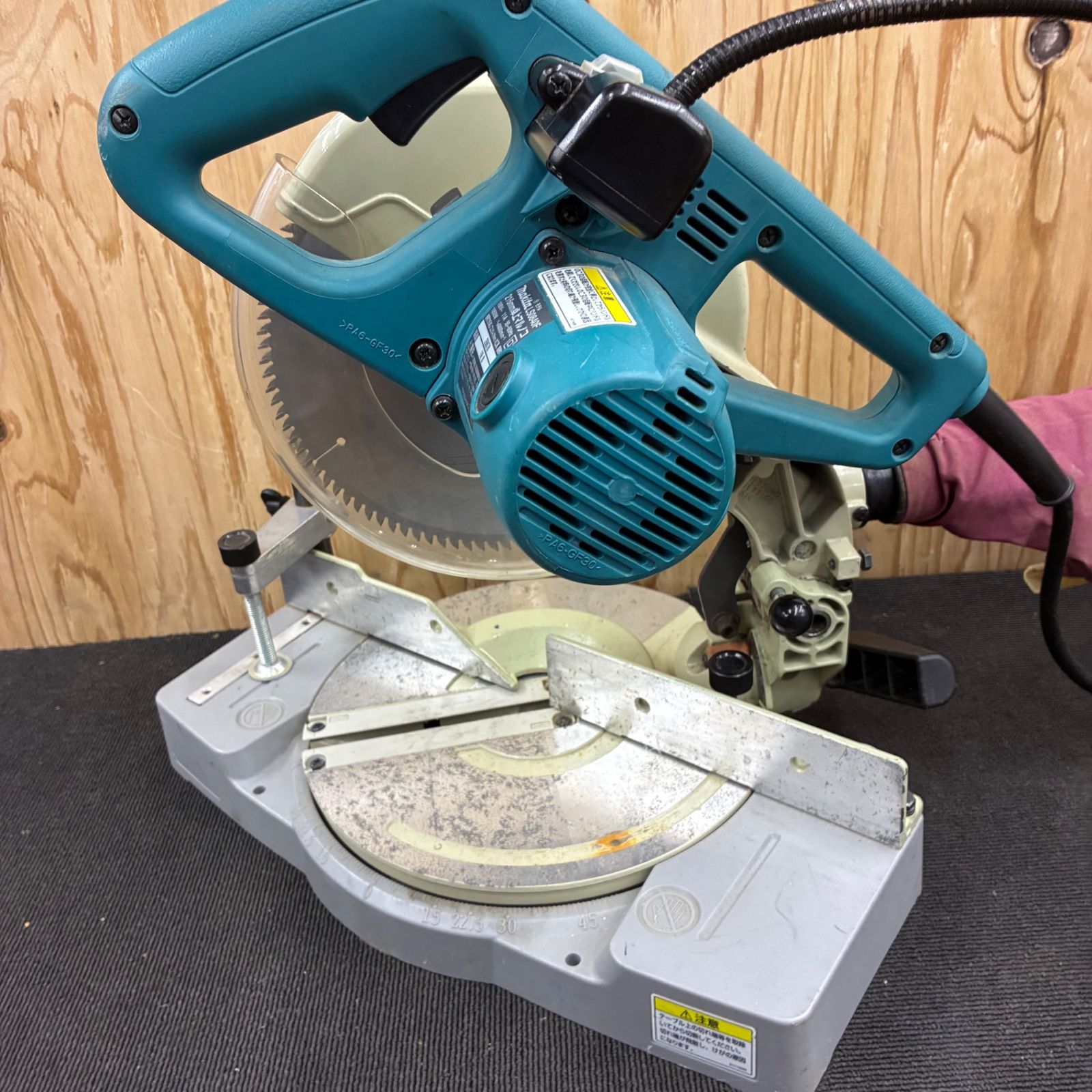  マキタ makita 216㎜卓上マルノコ LS 0840 F マルノコ 切断工具 切断機
