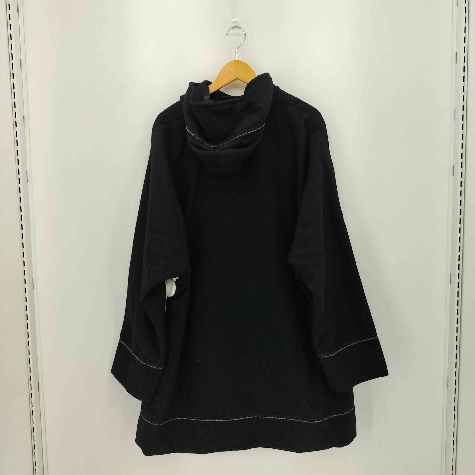 イッセイミヤケ ISSEY MIYAKE 07AW 黒タグ 裏地ストライプ ドルマン