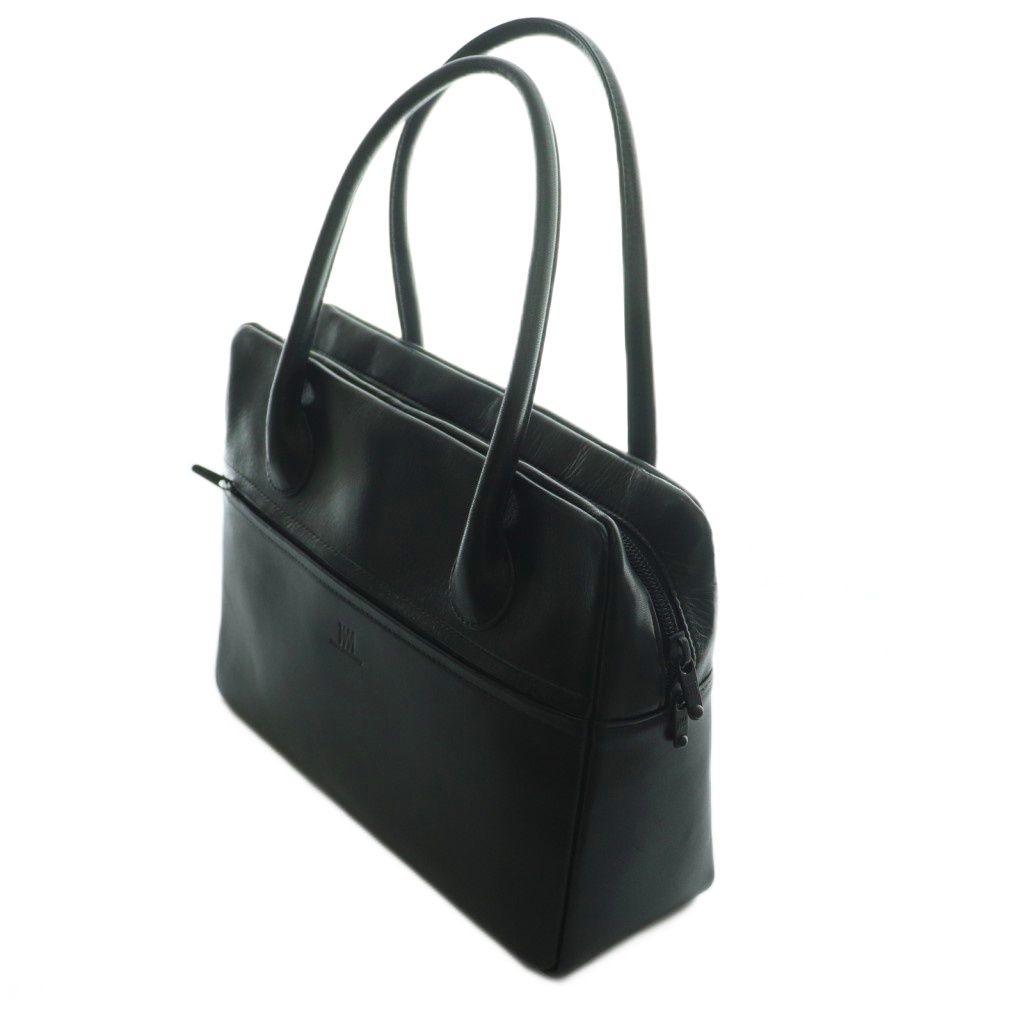 イッセイミヤケ ISSEY MIYAKE デザイン スタジオ im MIYAKE DESIGN