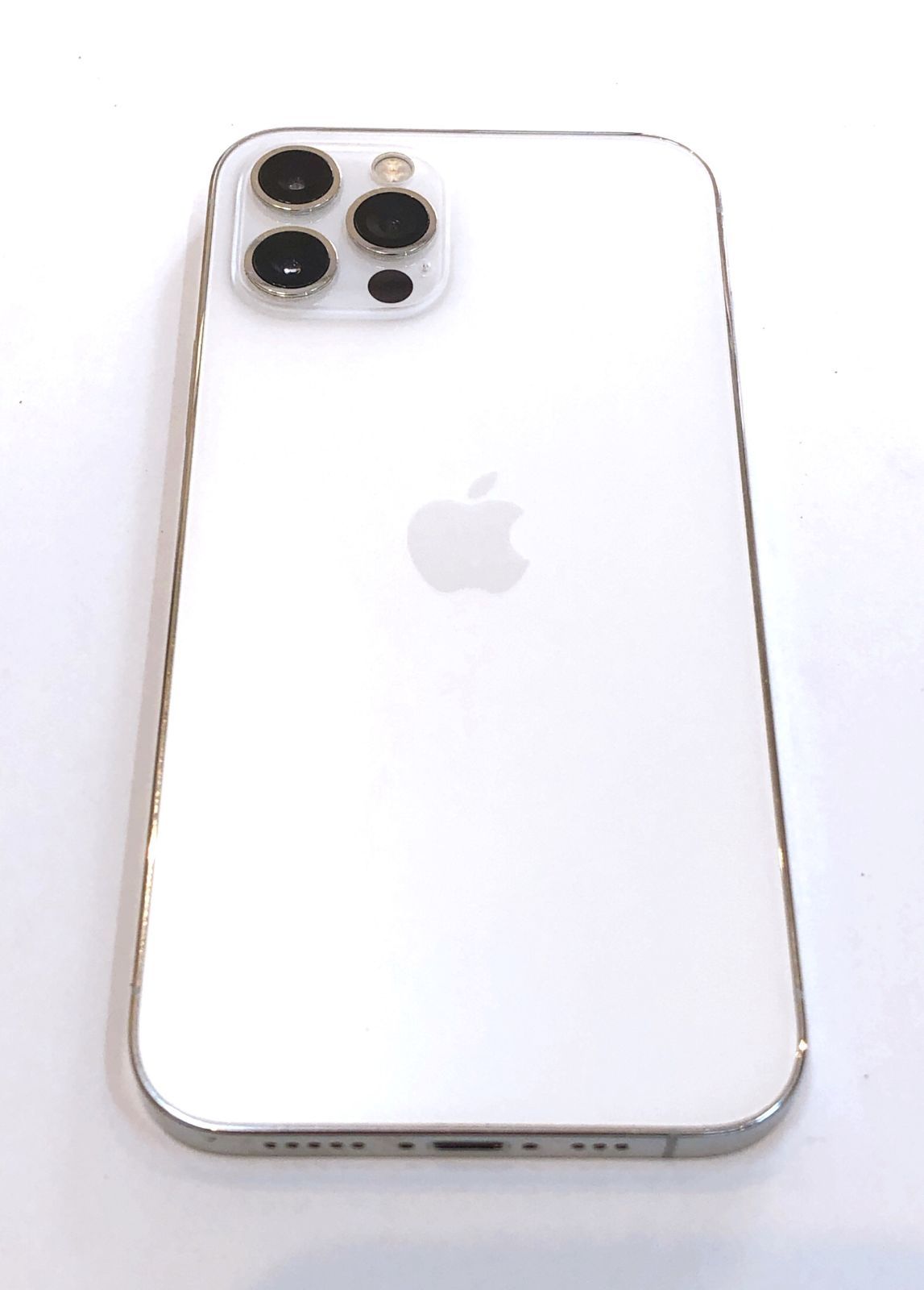 Apple iPhone 12 Pro ホワイト Apple iPhone 12 pro ホワイト 【公式通販】
