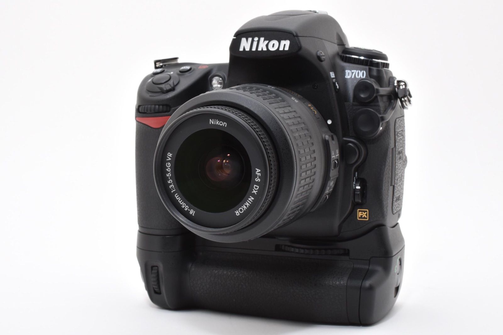 ☆ショット数:750回!!☆ Nikon ニコン D700 + MB-D10 + AF-S 18-55mm