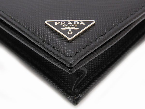 未使用】プラダ PRADA サフィアーノ トライアングル カードケース パス